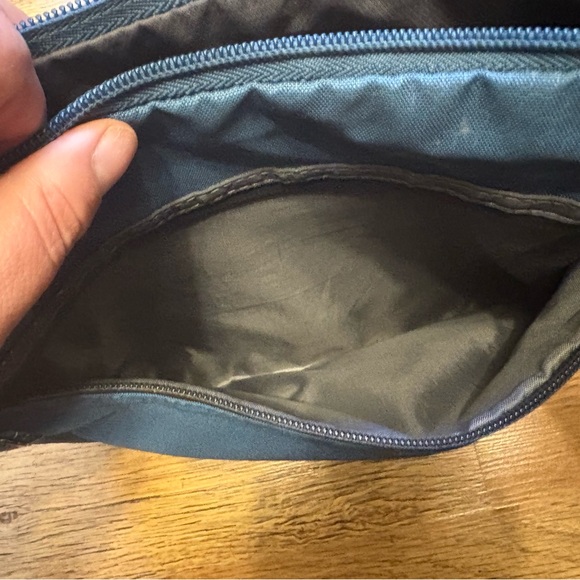 Travelon Teal Shoulder Bag with Black Accents - Picture 6 of 15